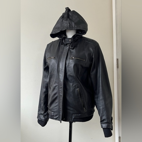 WANDERERS 100% Black Leather Jacket with Hood Size 12 AUSTRALIAN Size 16 - Picture 1 of 4